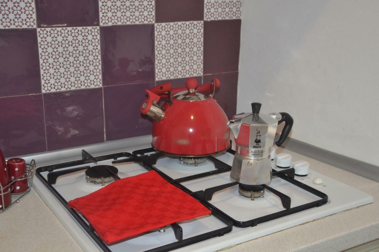 Colosseum Relax Family Apartament Рим Екстериор снимка